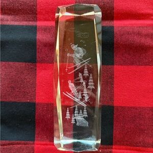 Laser Etched Crystal Cube - Skiers